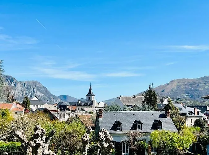 Endroit Chaleureux Au Coeur Des Montagnes